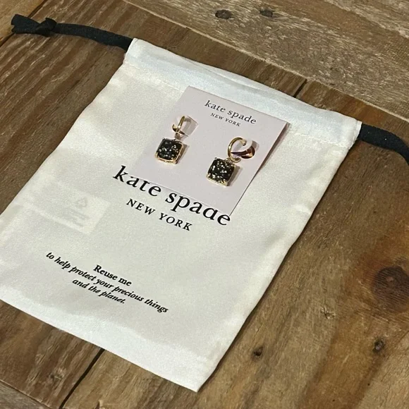 Kate Spade Mini Square Gold-Plated Huggies with Jewelry Bag. New with Tag! - Picture 7 of 8